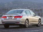 Honda Accord PHEV 2013 года